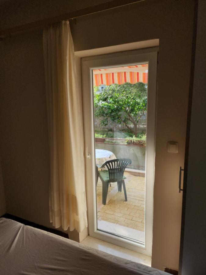 Tiho'S Apartments Сплит Екстериор снимка