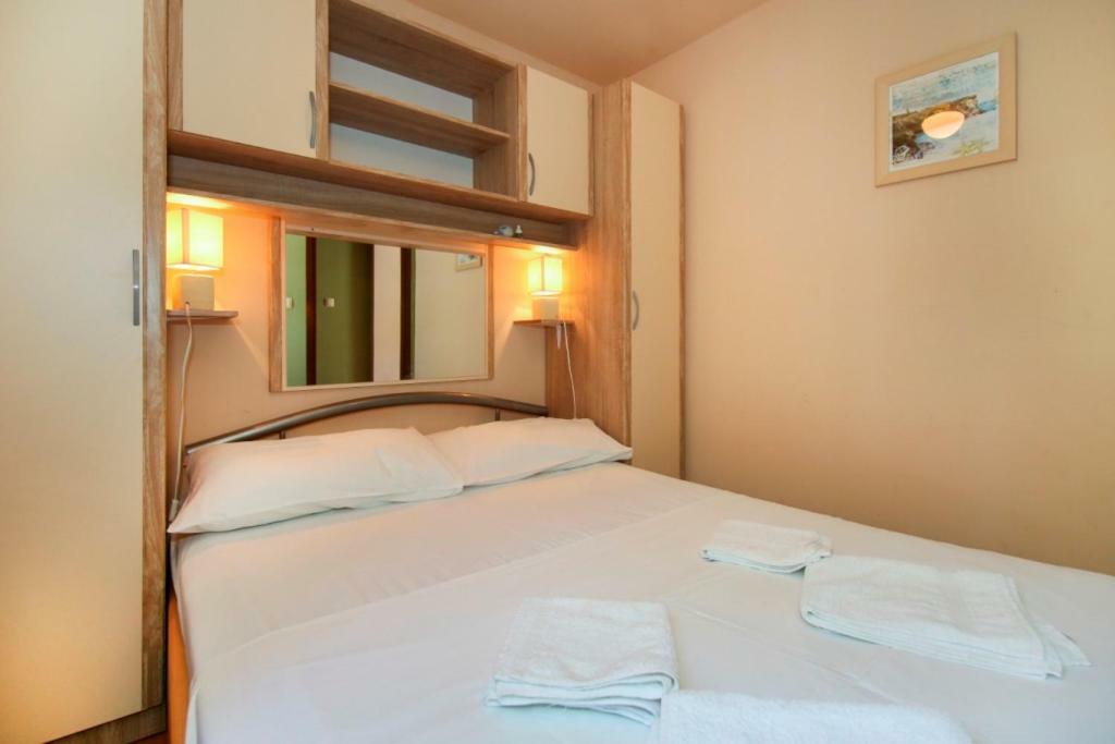 Tiho'S Apartments Сплит Екстериор снимка